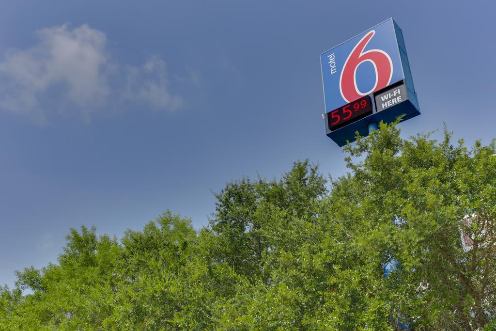 Motel 6 Houston, Tx - West المظهر الخارجي الصورة