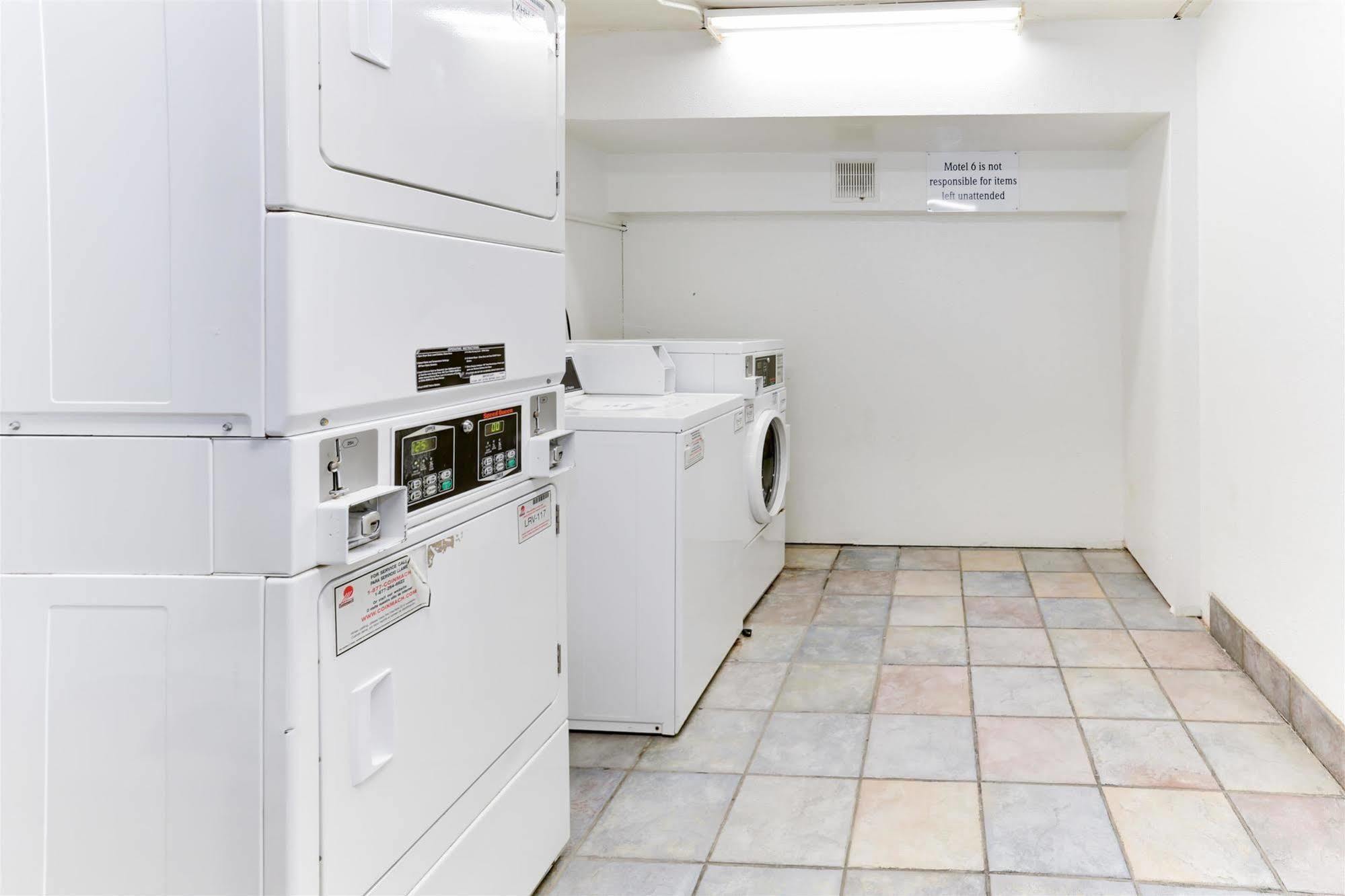 Motel 6 Houston, Tx - West المظهر الخارجي الصورة