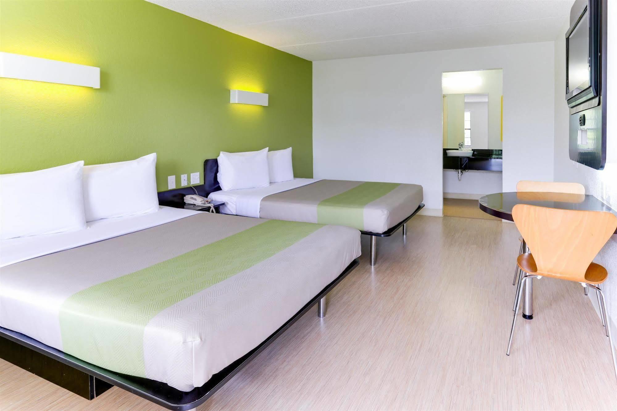 Motel 6 Houston, Tx - West المظهر الخارجي الصورة