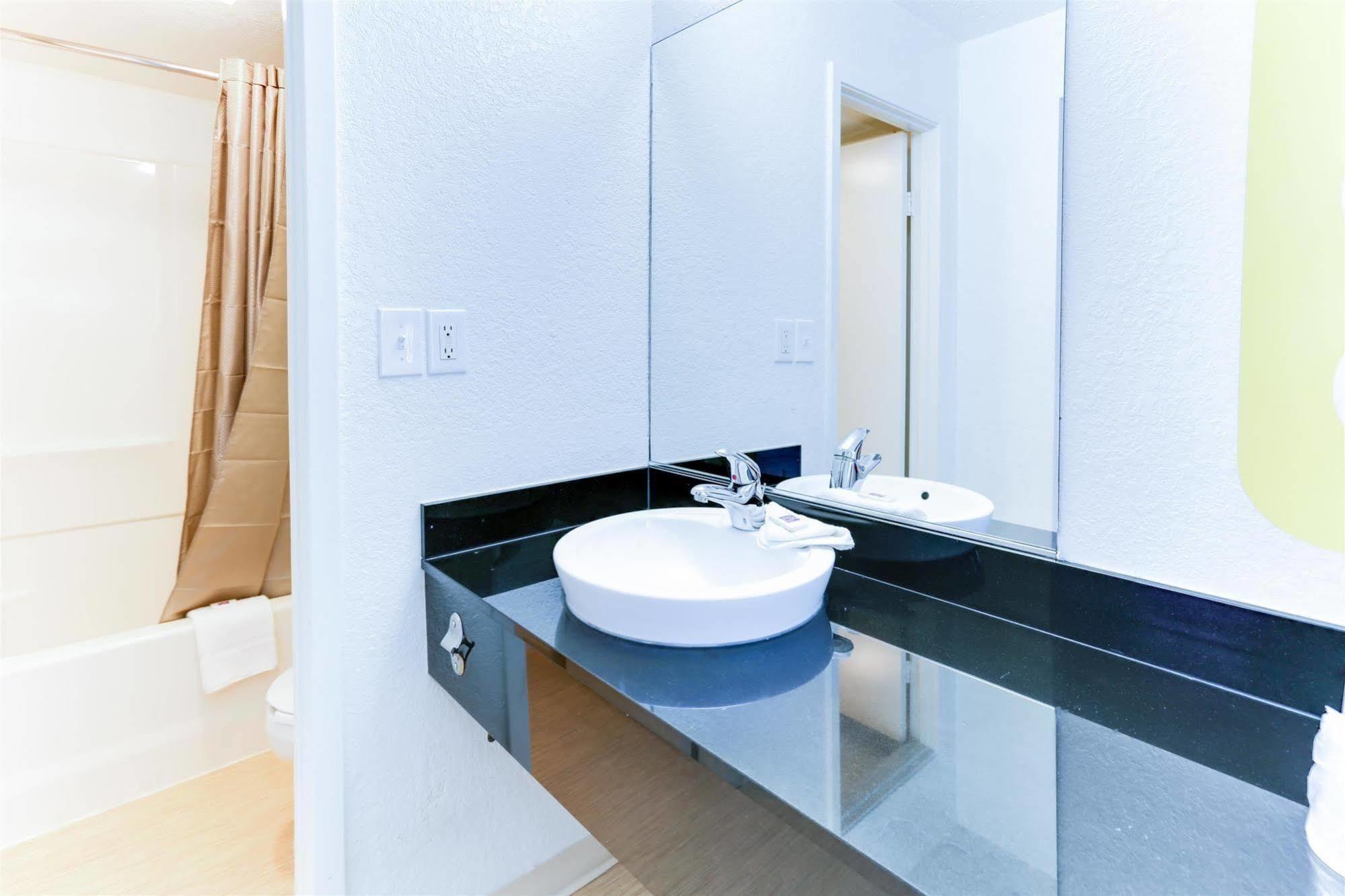 Motel 6 Houston, Tx - West المظهر الخارجي الصورة